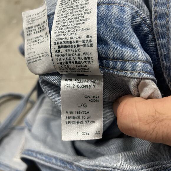 Levi Strauss & Co Overall Shorts Womens Size Large Cotton Denim Light/Med Wash - Picture 8 of 10